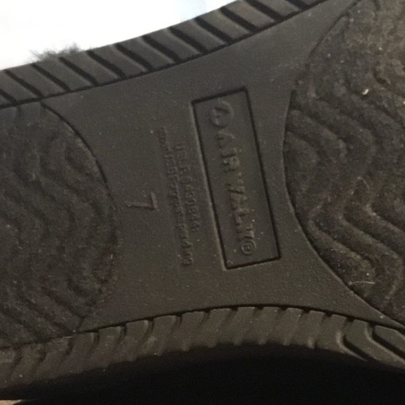 Airwalk Black Toggle Boots • Size 7 - Picture 7 of 7